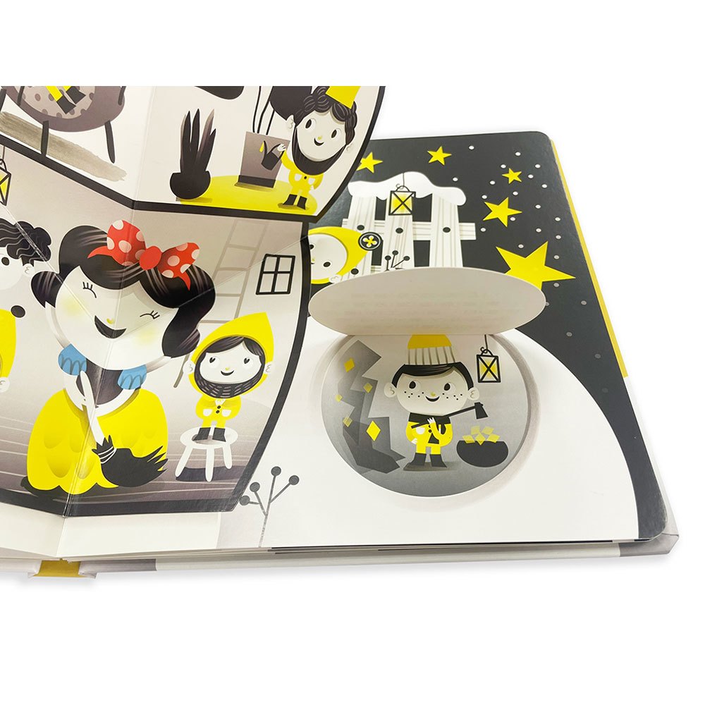 奇妙翻翻立體書:白雪公主與七矮人